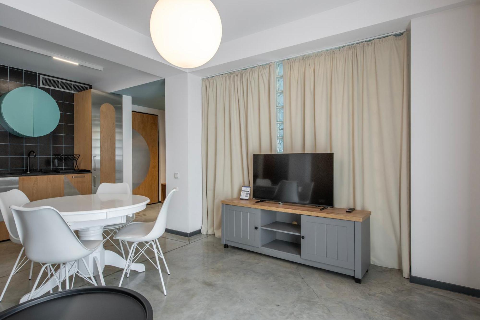 Serviced Designed Apartments By Urban Hotels 17 Tbilisi Exterior photo